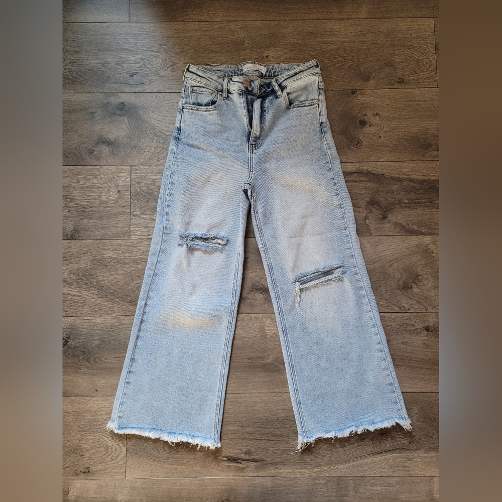 Light Wash Risen Flare Jeans Sz 5/27
